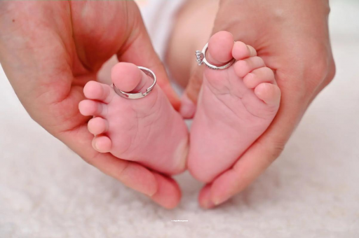 宣汉宝宝睡觉头上都是汗